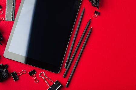 Touch screen device and stationeryの写真素材