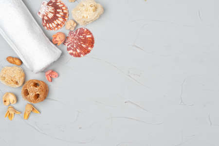 natural cosmetic skincare blank bottle packaging with leaves herbの写真素材