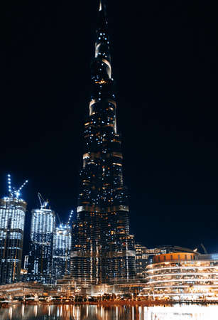 DUBAI, UAE - MARCH 15,2021: Burj Khalifa skyscraper in the night, Dubaiのeditorial素材