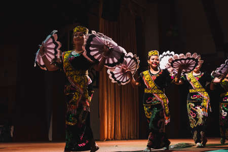 The Sarawakian Traditional Dance by Orang Ulu, one of the local ethnic in Sarawakのeditorial素材