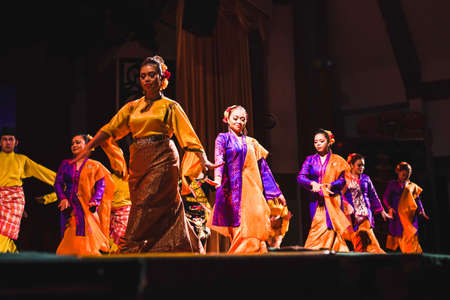 A Sarawakian Traditional dance by Sarawakian Malay people in Sarawak Cultural Villageのeditorial素材