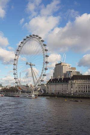 The London Eye on a Cloudy dayのeditorial素材