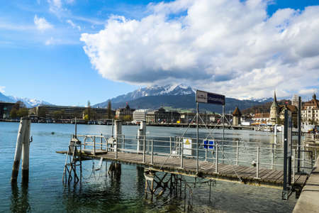 Lucerne is a city in central Switzerland, in the German-speaking portion of the country. Lucerne is the capital of the canton of Lucerne and part of the district of the same nameのeditorial素材
