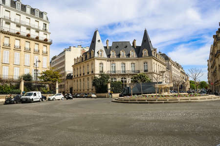 The Avenue des Champs-ÃlysÃ©es is an avenue in the 8th arrondissement of Paris, France, 1.9 kilometres long and 70 metres wideのeditorial素材