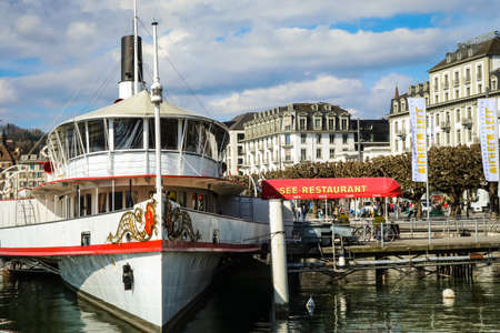 Lucerne is a city in central Switzerland, in the German-speaking portion of the country. Lucerne is the capital of the canton of Lucerne and part of the district of the same nameのeditorial素材