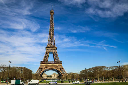 The Eiffel Tower is a wrought-iron lattice tower on the Champ de Mars in Paris, France.のeditorial素材