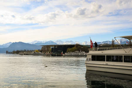 Lucerne is a city in central Switzerland, in the German-speaking portion of the country. Lucerne is the capital of the canton of Lucerne and part of the district of the same nameのeditorial素材