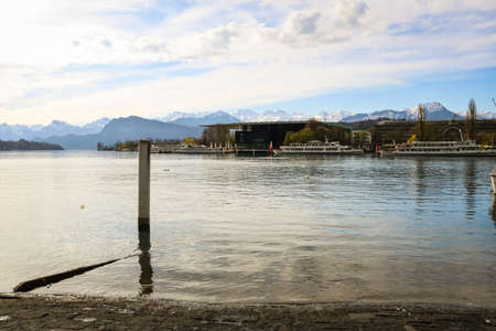 Lucerne is a city in central Switzerland, in the German-speaking portion of the country. Lucerne is the capital of the canton of Lucerne and part of the district of the same nameのeditorial素材