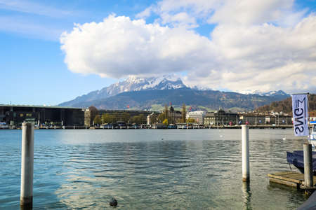 Lucerne is a city in central Switzerland, in the German-speaking portion of the country. Lucerne is the capital of the canton of Lucerne and part of the district of the same nameの写真素材