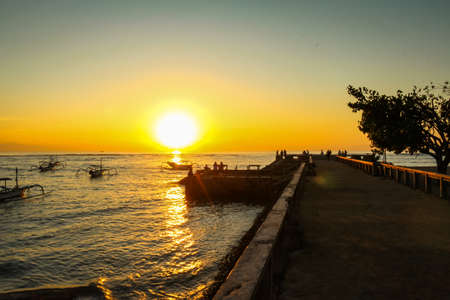 Sunrise at Sanur Sindhu Beach, Baliの写真素材