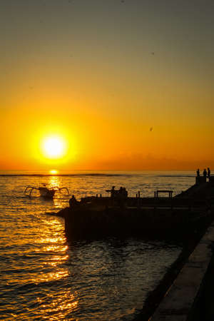 Sunrise at Sanur Sindhu Beach, Baliの写真素材