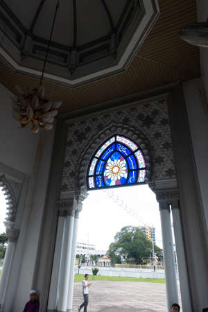 The Zahir Mosque (Malay: Masjid Zahir) is a mosque in Alor Setar, Kota Setar, Kedah, Malaysia, and the state mosque of the state of Kedah. It is built in 1912.のeditorial素材