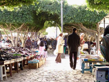 MADHIA, TUNISIA - DECEMBER 12: People at typical traditional tunisian street market in Madhia. December 12, 2010 in Madhia, Tunisia.のeditorial素材