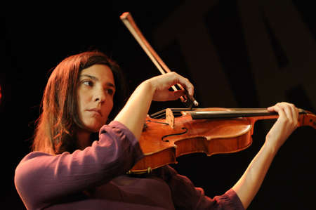 SAALFELDEN, AUSTRIA - AUG 28: Jazz Celebrity Jessica Pavone performing at Jazzfestival Saalfelden at Congresscenter Saalfelden, Austria. のeditorial素材