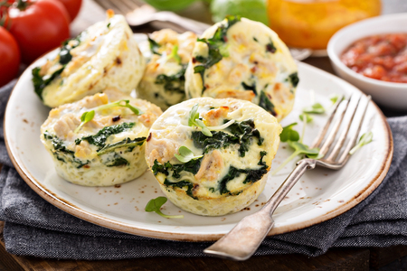 High protein egg muffins with kale and ground turkeyの写真素材