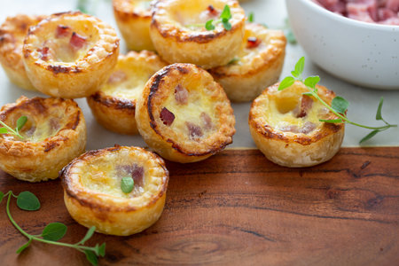 Mini ham and cheese quichesの写真素材