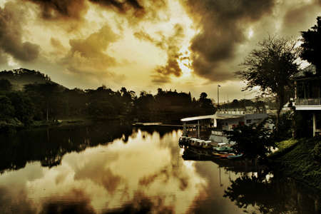 Sunrise with orange lightの素材