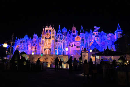 HONG KONG - FEB 18, 2018: It's a Small World, the water-based boat ride in the Fantasyland inside Hong Kong Disneyland during the evening with beautiful night lampのeditorial素材