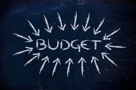 the word budget, as a key concept of doing business, surrounded by arrowsの写真素材
