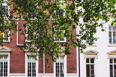 LONDON, UNITED KINGDOM - August 11th, 2016: Detail of beautiful buildings architecture in London city centre in Mayfairのeditorial素材