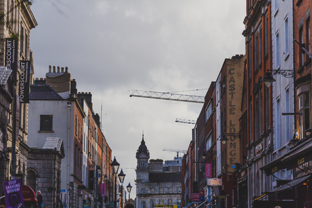 DUBLIN, IRELAND- April 25th, 2018: architectural style of buildings in Dublin city centre in William St Southのeditorial素材