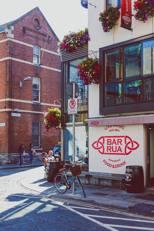 DUBLIN, IRELAND - June 9th, 2018: Irish pub with flower decorations near Grafton Street in Dublin city centreのeditorial素材