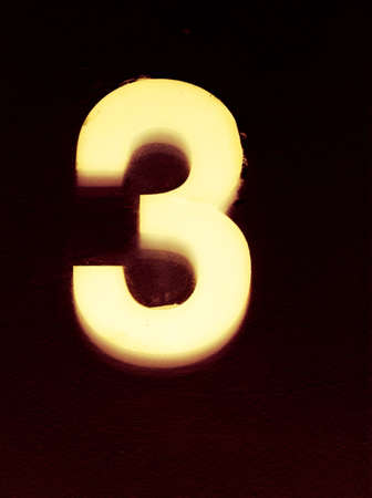 Number 3 glowing in the darkの素材
