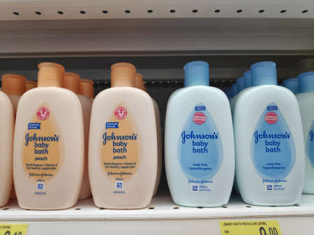 KULIM,MALAYSIA - MARCH 13TH,2020 :Close up view of Johnson's baby bath packages on the supermarket shelf.のeditorial素材