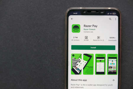 KULIM,MALAYSIA - CIRCA AUGUST, 2021 : A mobile phone with app of Razer Pay on an Android Play Store.のeditorial素材