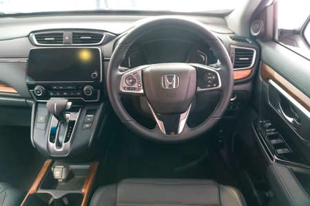KUALA LUMPUR, MALAYSIA - SEPTEMBER 30, 2017: Interior from Honda CR-V at roadshow in Kuala Lumpur, Malaysia.のeditorial素材