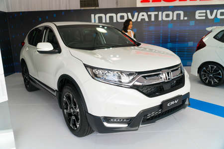 KUALA LUMPUR, MALAYSIA - SEPTEMBER 30, 2017: Honda CR-V at roadshow in Kuala Lumpur, Malaysia.のeditorial素材