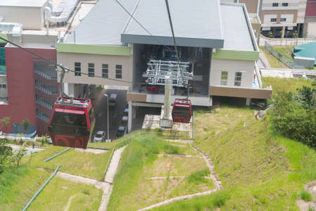 GENTING HIGHLAND, MALAYSIA - SEPTEMBER 16, 2017: The cable car ride, one of Genting Highland's most popular attractions, providing a method of travel between Awana Station and SkyAvenue mallのeditorial素材