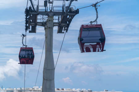 GENTING HIGHLAND, MALAYSIA - SEPTEMBER 16, 2017: The cable car ride, one of Genting Highland's most popular attractions, providing a method of travel between Awana Station and SkyAvenue mallのeditorial素材