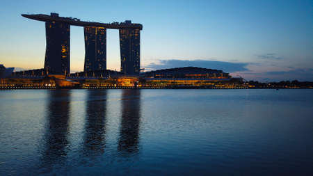 SINGAPORE - JANUARY 12, 2019: Architecture of Marina Bay Sand during sunrise.のeditorial素材