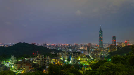 Taipei City sunrise with cityscape view of Taiwan and cloudy skyの写真素材