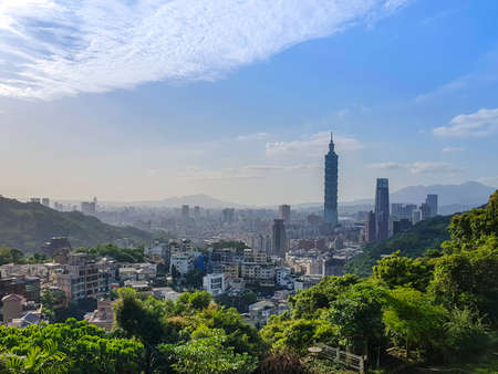 TAIPEI, TAIWAN - MAY 3, 2019: Taipei cityscape and building on a sunny day and clear blue skyのeditorial素材