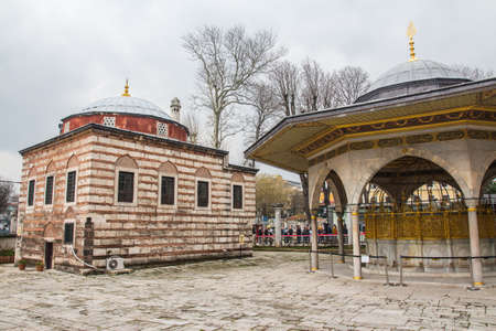 The historic Hagia Sophia Fountain in the museum complex in Istanbul. Turkeyのeditorial素材
