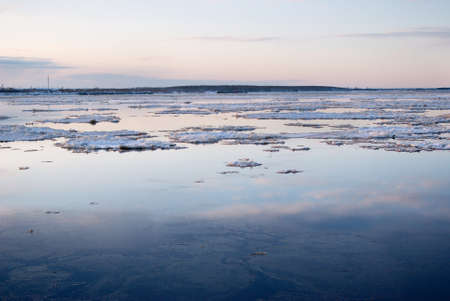 Driving of ice goes On river.water elbowroomsの写真素材