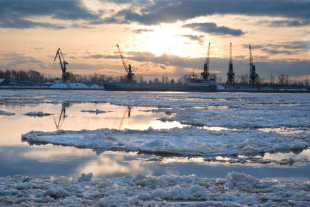 Driving of ice on river.spring landscape,port tapsの写真素材