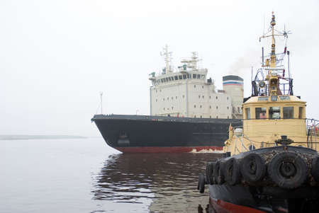 Icebreaker ship   quay.seaportの写真素材