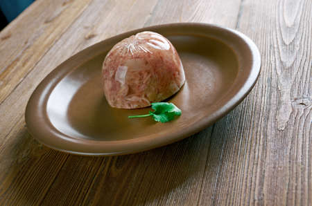 Pottit heid  Scottish mea delicacy.