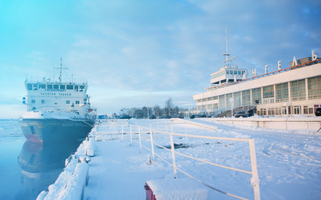 arkhangelsk.icebreaker beside pier.sea passenger stationのeditorial素材