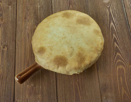 resh golden homemade Chicken Thigh Pot Pieの写真素材