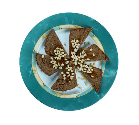 Pokerounce - English Medieval bread dish