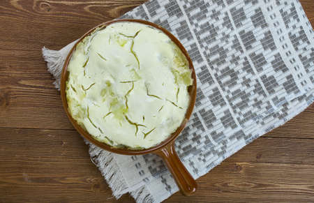 imellytetty perunalaatikko - Finnish potato casserole close up