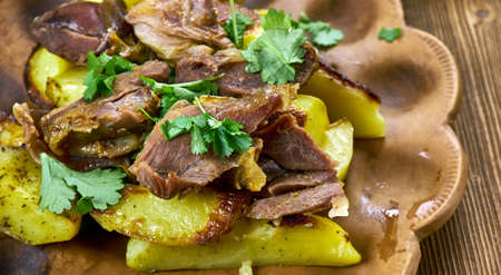 Kuzu TandÄ±r - Turkish baked lamb with vegetables