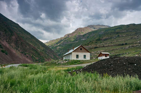 Too-Ashuu Pass , Osh-Bishkek road. 3150m. Kyrgyzstanの写真素材