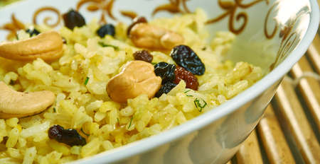 Mangalorean Biryani, pot mangalore style biryani made with mixed veggies.