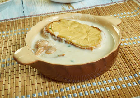 French Onion Style White Bean Soup close upの写真素材