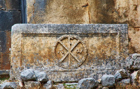 Southern Classic Wilted Lettuce Salad close upの写真素材